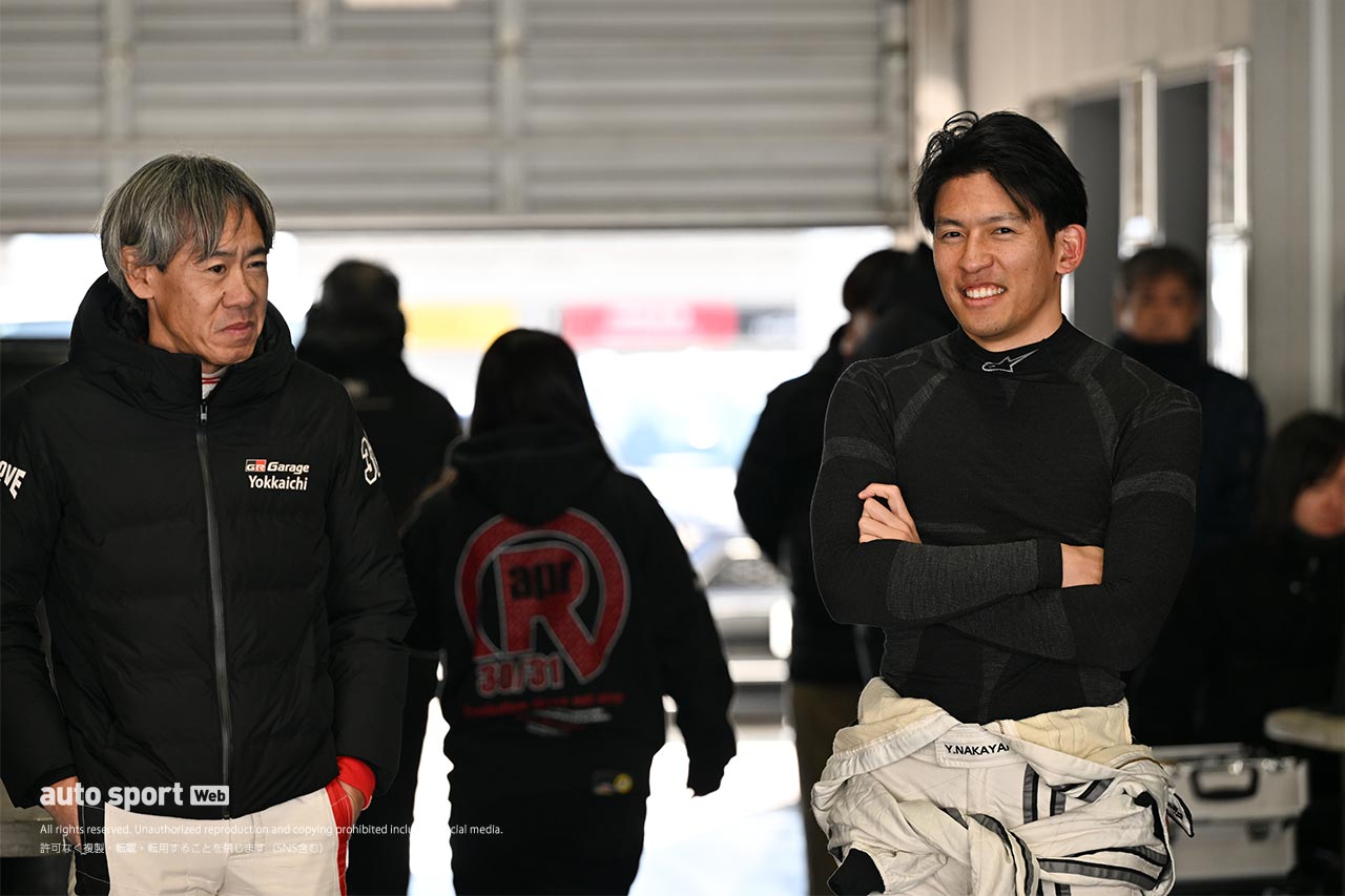 GT300合同テストに二度目の登場。ミシュランを履きaprが走らせた300号車プリウスGTの今回の目的は……？