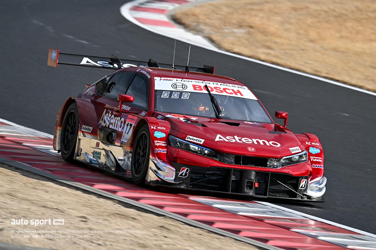 GT500ルーキーイヤーながら「求められているのは結果」。小出峻が岡山で初テストをこなす