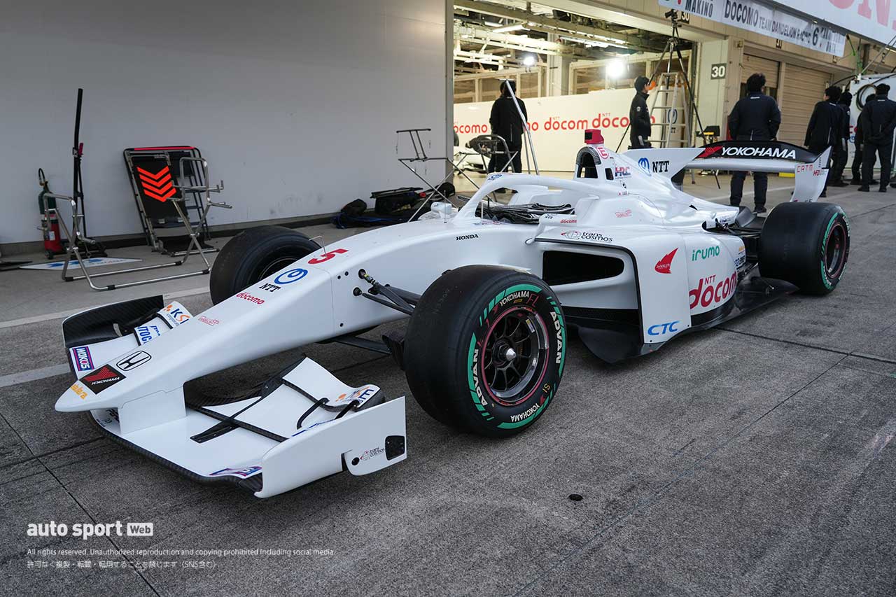 2025スーパーフォーミュラ鈴鹿公式テスト　搬入日の様子