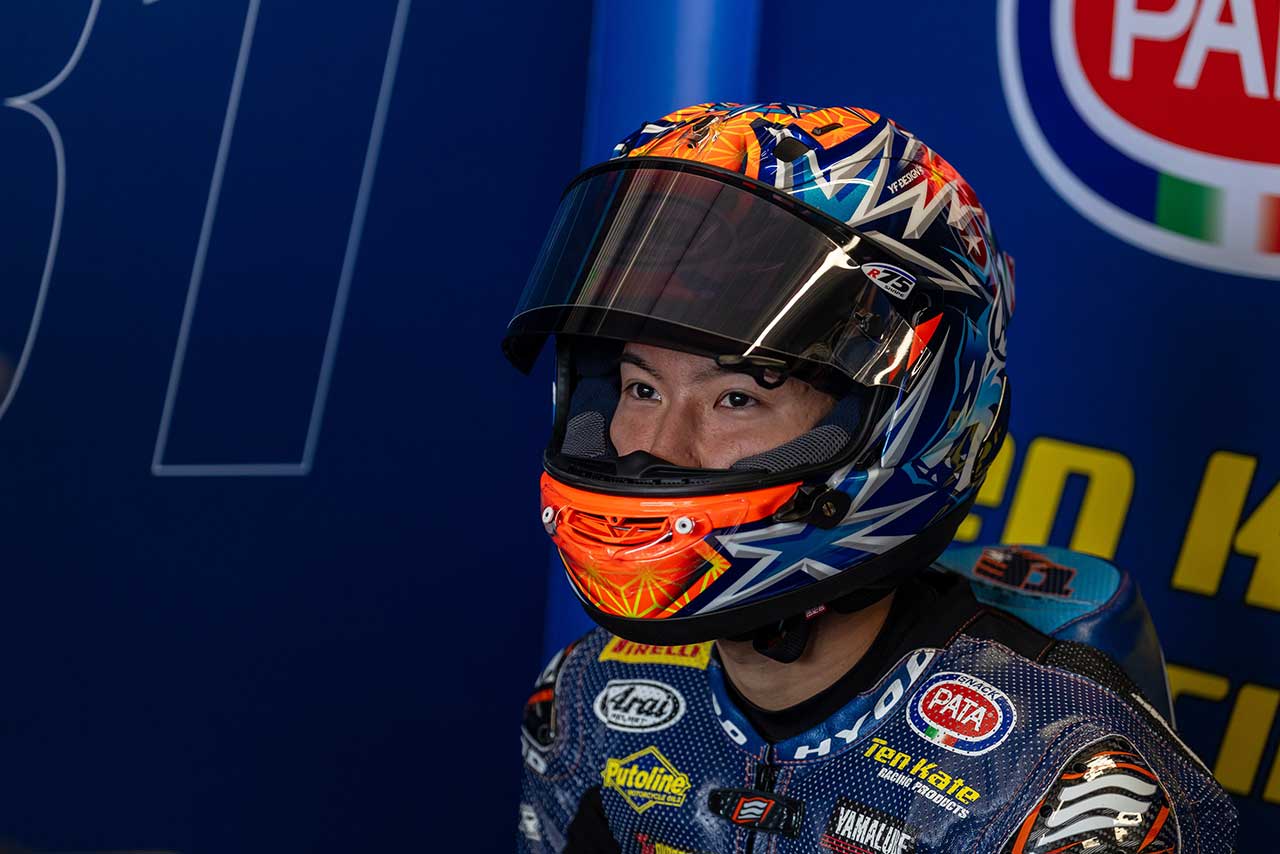テスト初日に骨折。ヤマハのジョナサン・レイ、岡本裕生が第1戦オーストラリアを欠場／SBK