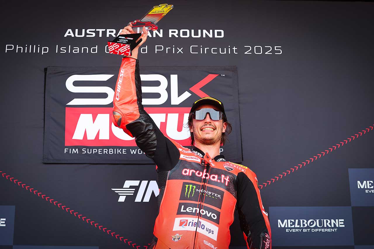 レース1はドゥカティのブレガが勝利。BMWラズガットリオグルは2位死守、長島哲太がポイント獲得／SBK第1戦オーストラリア