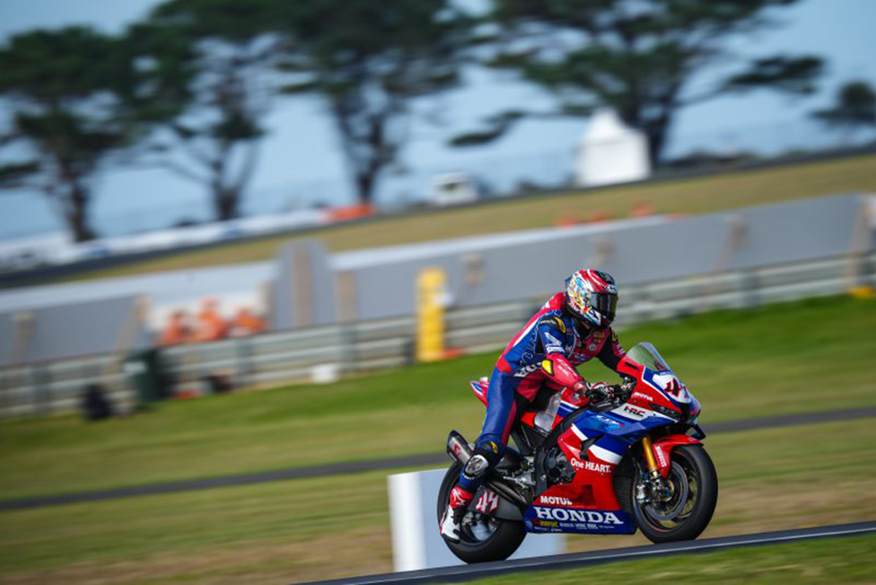 長島哲太、2日間で明暗分かれる結果に「かなり厳しい。自信が持てずプッシュできない」／SBK第1戦オーストラリア