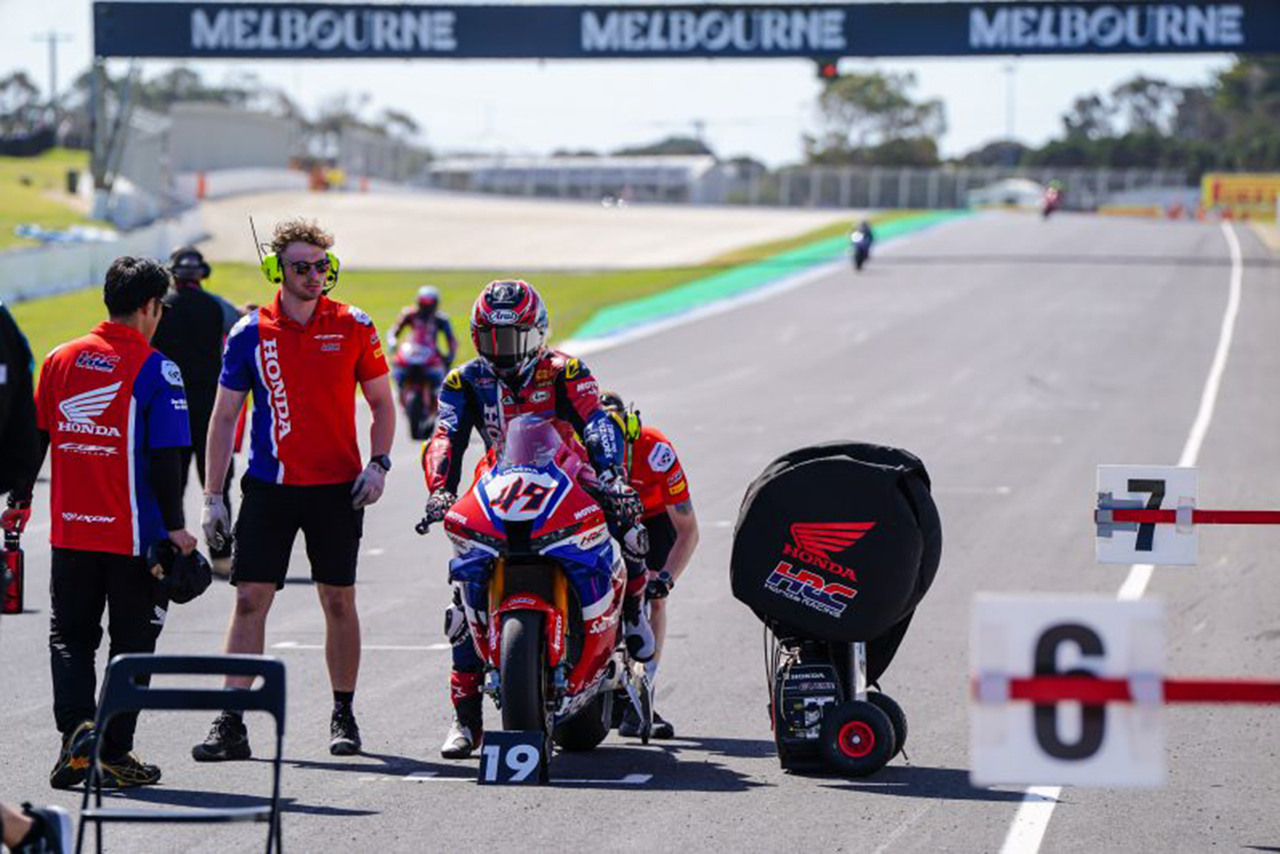 長島哲太、2日間で明暗分かれる結果に「かなり厳しい。自信が持てずプッシュできない」／SBK第1戦オーストラリア