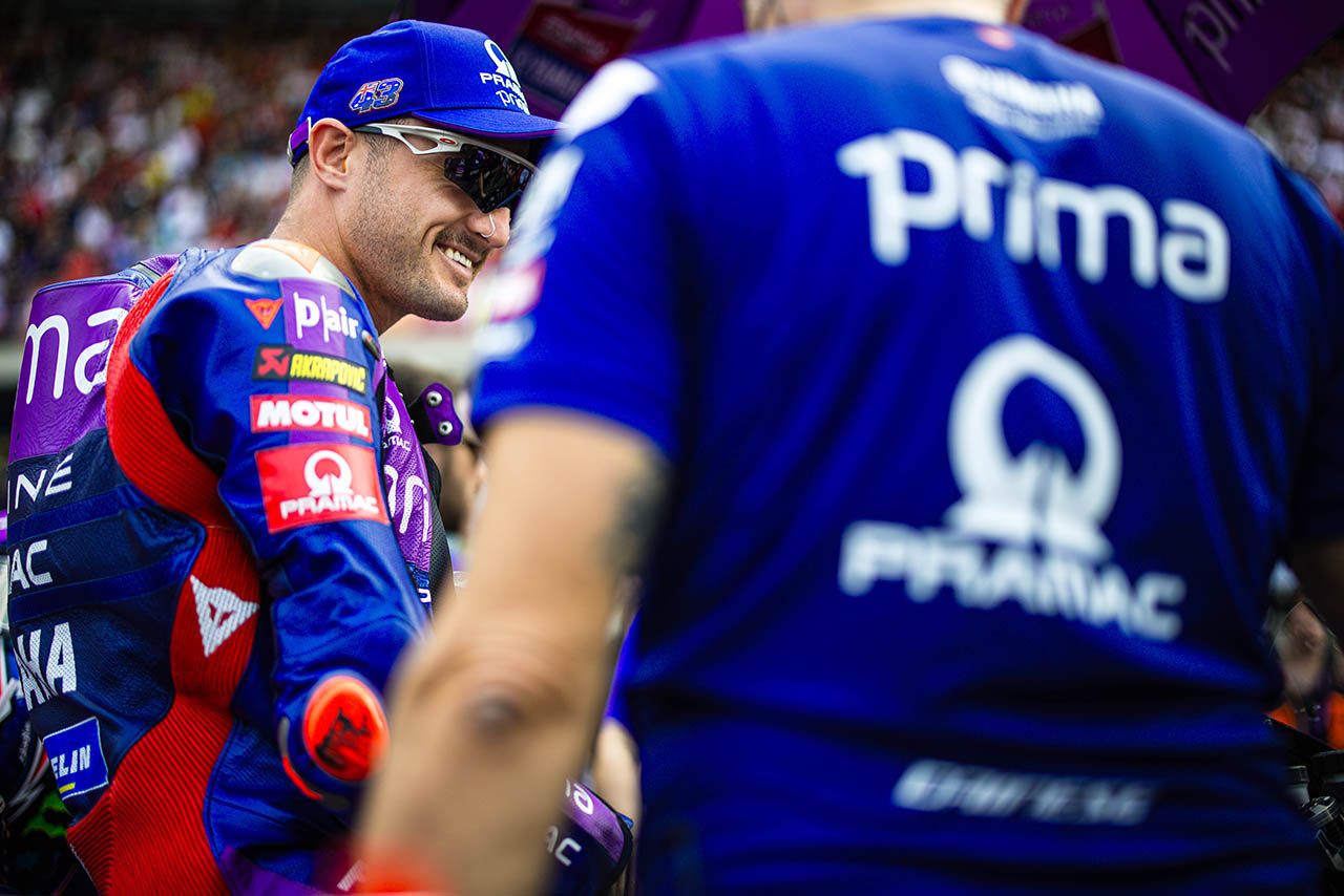 ヤマハ最上位のミラー、トラブルと酷暑に翻弄され「フェアリングを固定するために腕を火傷した」／第1戦タイGP