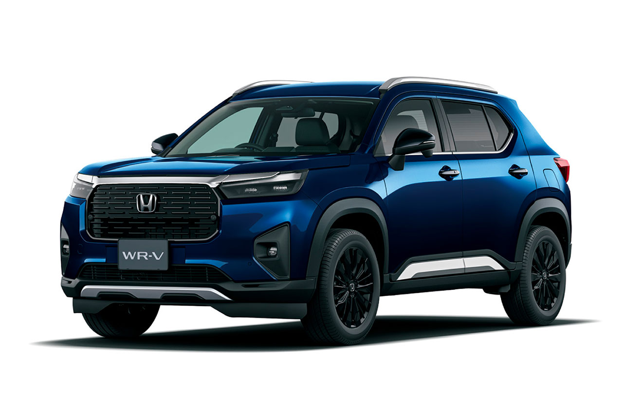 ホンダ、WR-Vに上質な室内空間を与える一部改良。ブラック基調の特別仕様車も新設定
