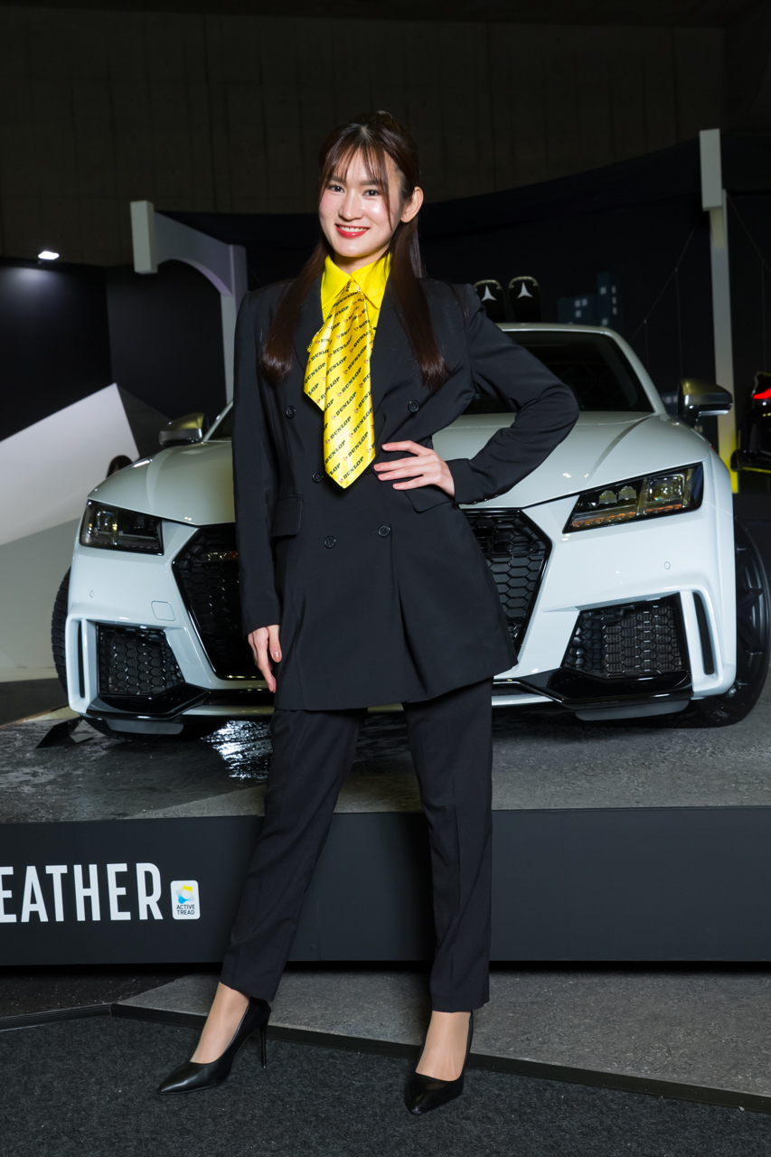 大谷美絵 DUNLOP 2025年/オートサロンの写真①