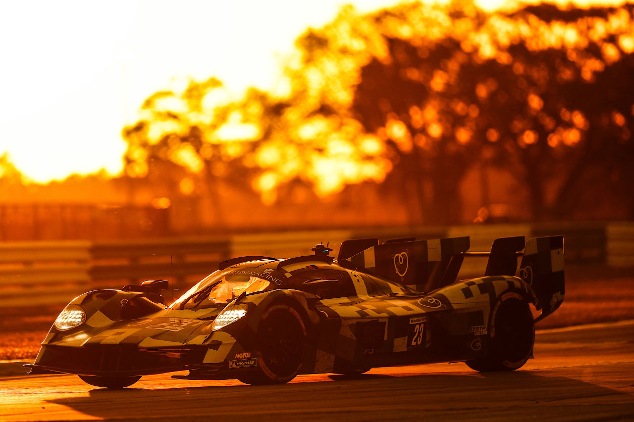 太田格之進が“凶悪”バンプに挑む。V12搭載ヴァルキリーのIMSAデビュー戦、セブリング12時間に56台がエントリー