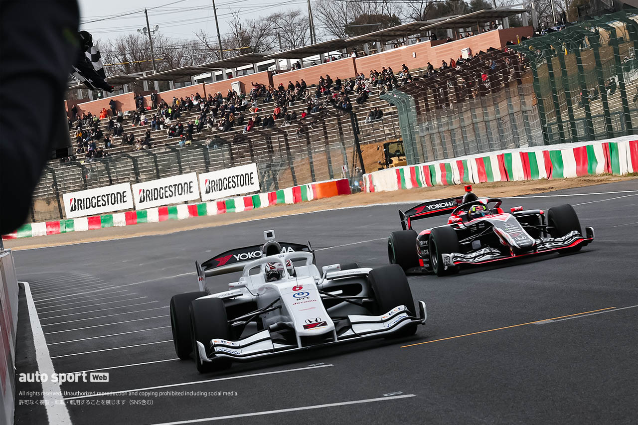 太田格之進（DOCOMO TEAM DANDELION RACING）