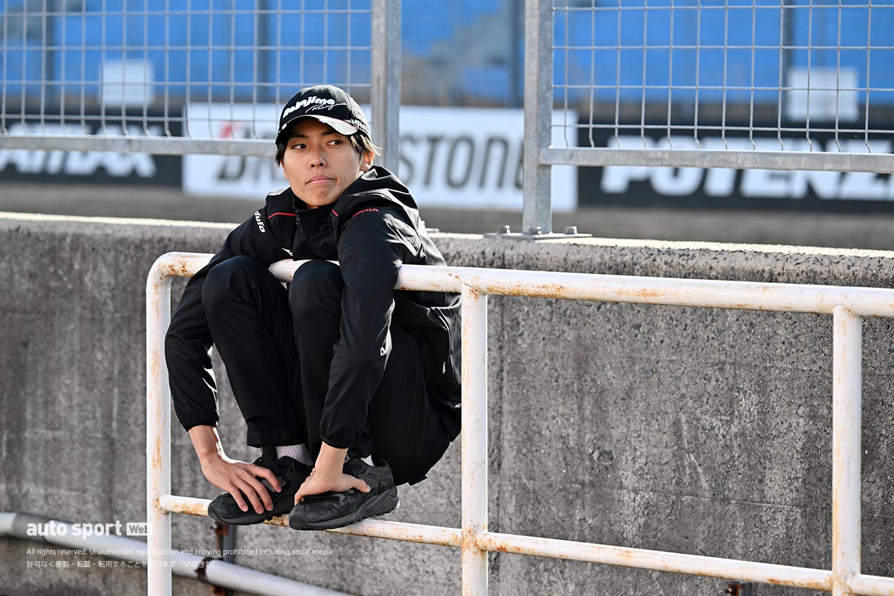 2025スーパーGT岡山公式テスト　3月14日 搬入日の様子