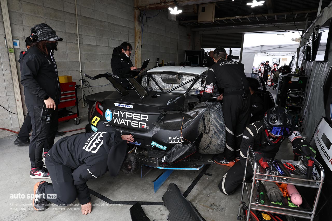 スーパーGT岡山公式テスト1日目午後は不安定なコンディションのなかKeePer CERUMO GR Supraがトップタイム