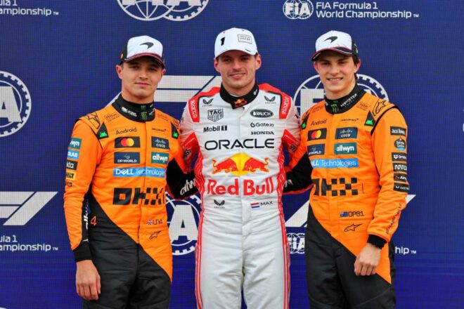 マックス・フェルスタッペン（レッドブル）、ランド・ノリス（マクラーレン）、オスカー・ピアストリ（マクラーレン）