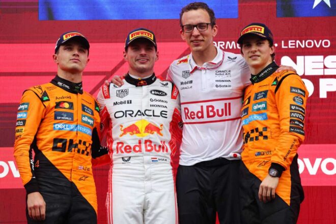 2025年F1第3戦日本GPの表彰式