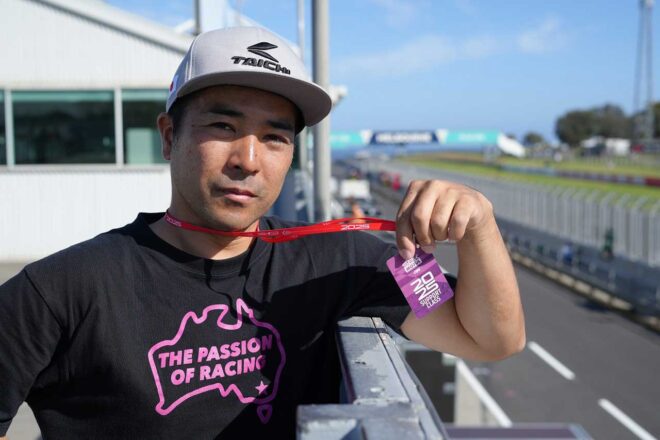 【樋口耕太のASBK挑戦記】レース継続のため行政書士に。17歳から念願のフィリップ・アイランドで3レース完走「初めて全てが満たされた」