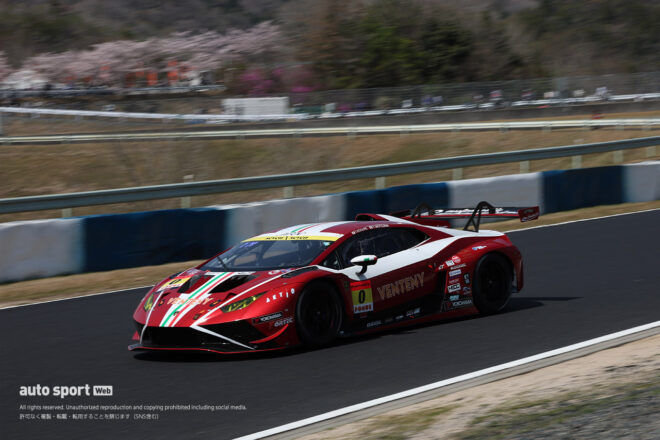 VENTENY Lamborghini GT3（小暮卓史／元嶋佑弥）