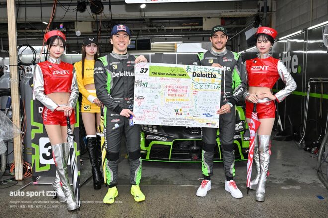 ほぼ全部見せます。2025年スーパーGTドライバーたちのレーシングスーツ姿＆レースアンバサダー（1）