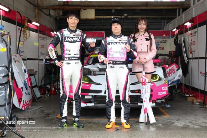 ほぼ全部見せます。2025年スーパーGTドライバーたちのレーシングスーツ姿＆レースアンバサダー（3）