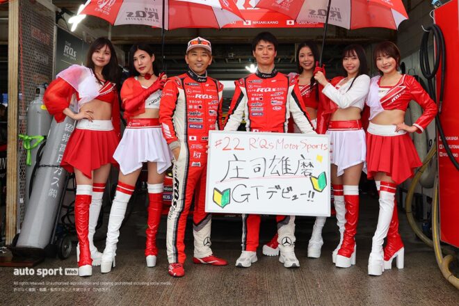 ほぼ全部見せます。2025年スーパーGTドライバーたちのレーシングスーツ姿＆レースアンバサダー（3）