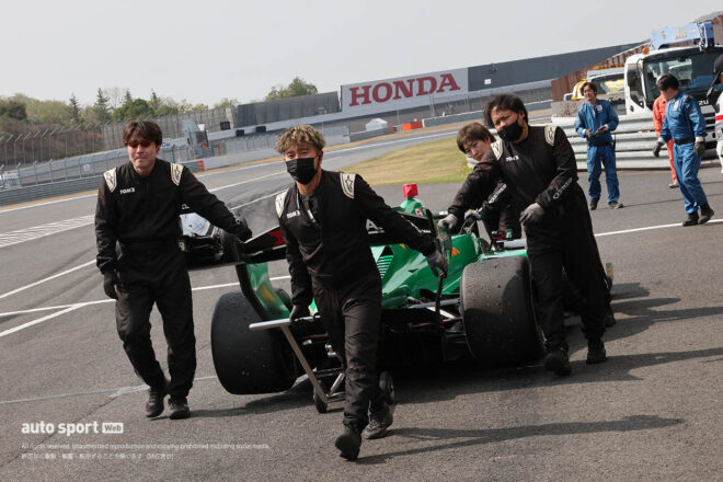 坪井翔（VANTELIN TEAM TOM’S）