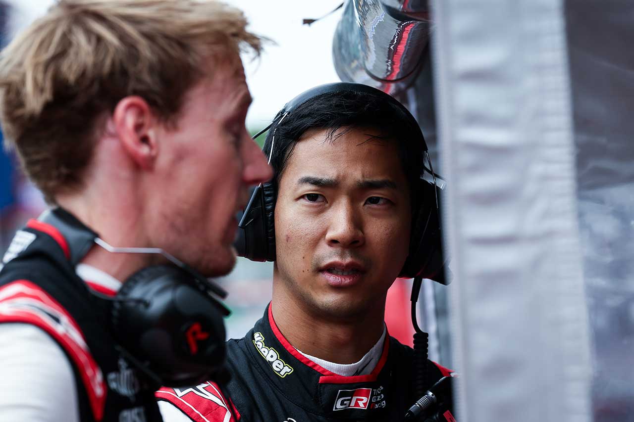 平川亮とブレンドン・ハートレー