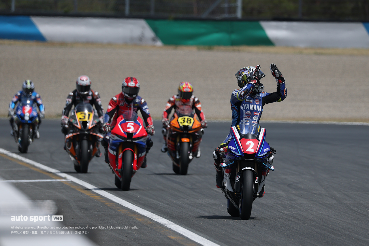 水野涼が唯一の1分46秒台を叩き出しポール獲得。BMW浦本は3番手／全日本ロードもてぎ2&4 JSB1000 予選