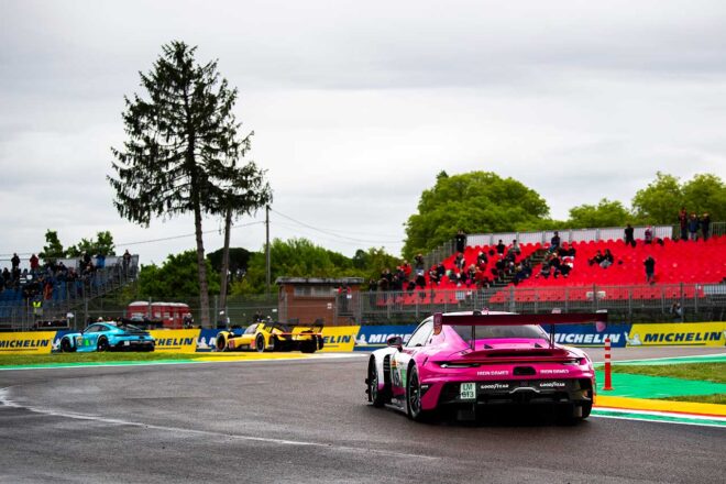 85号車ポルシェ911 GT3 R LMGT3（アイアン・デイムス）