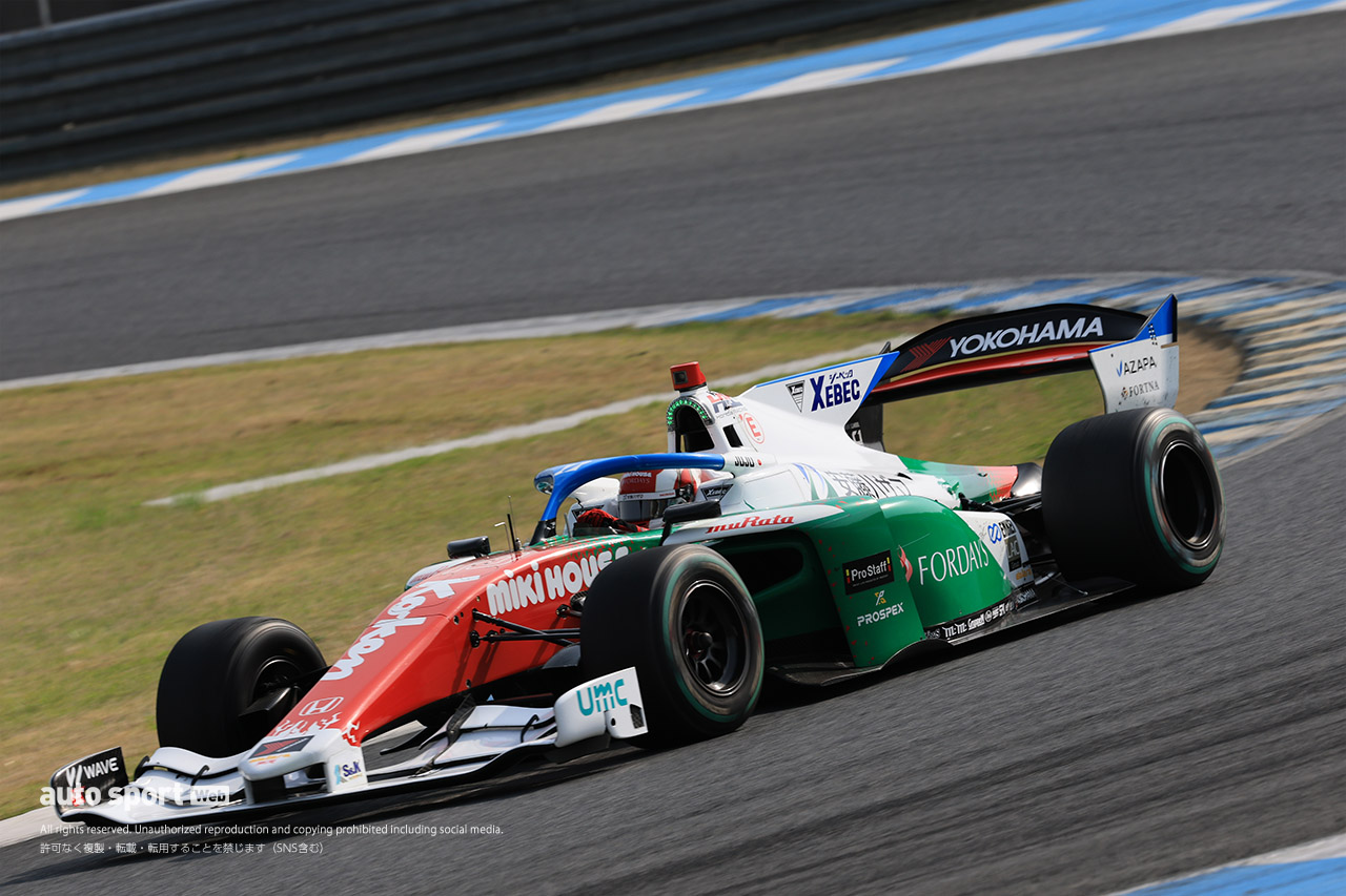 Juju（HAZAMA ANDO Triple Tree Racing）