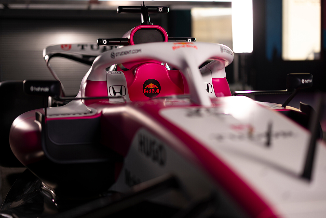 2025 VCARB ハジャ&ローソン マイアミGPドライバーカードセット ビザ・キャッシュアップ・レーシング・ブルズVCARB02のマイアミ