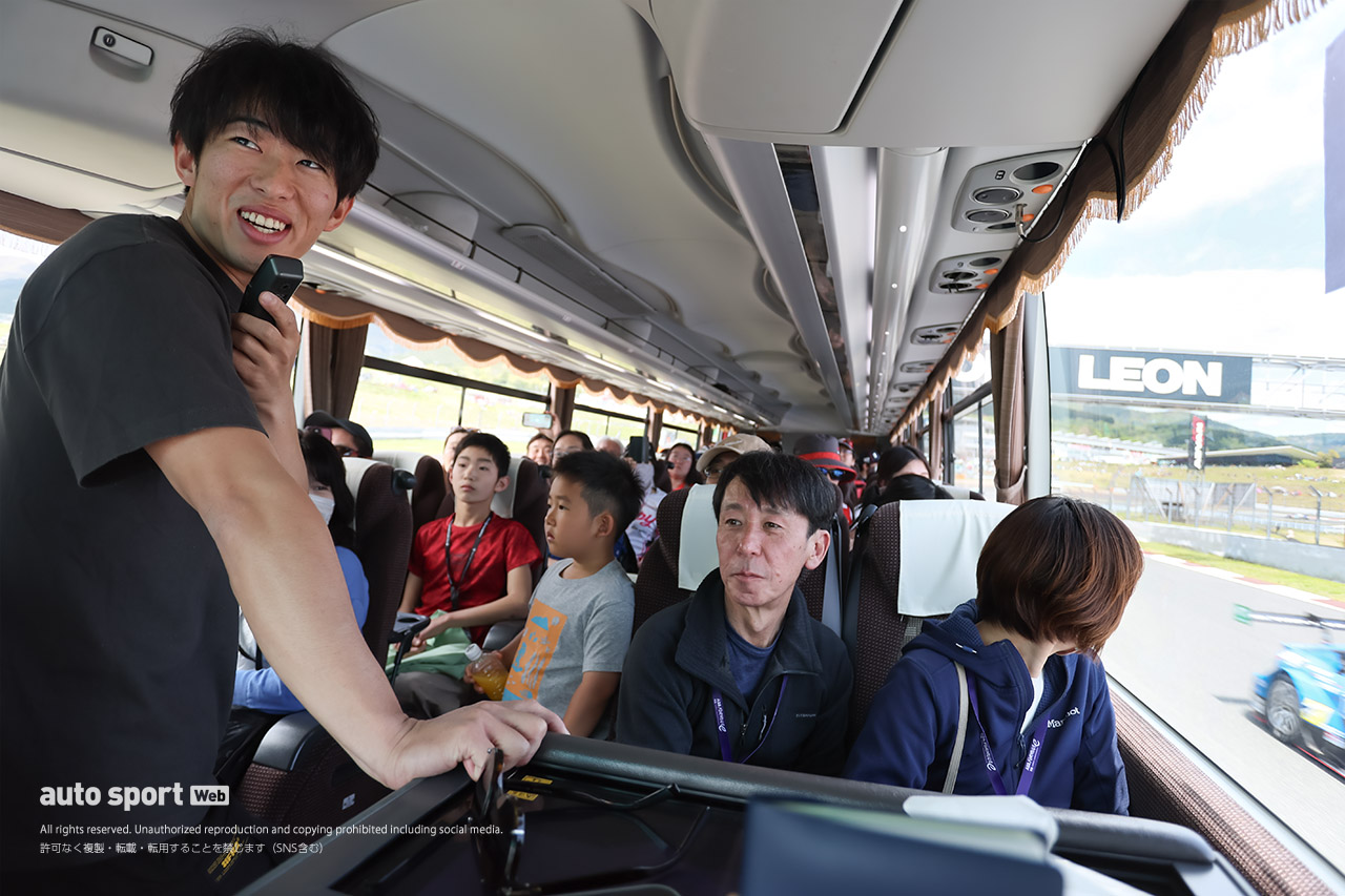 太田格之進の特別ガイドにドッカン湧き。満席御礼のオートスポーツWeb読者限定サーキットサファリが今年も開催