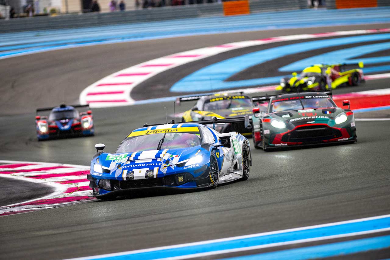 フェラーリ296 GT3