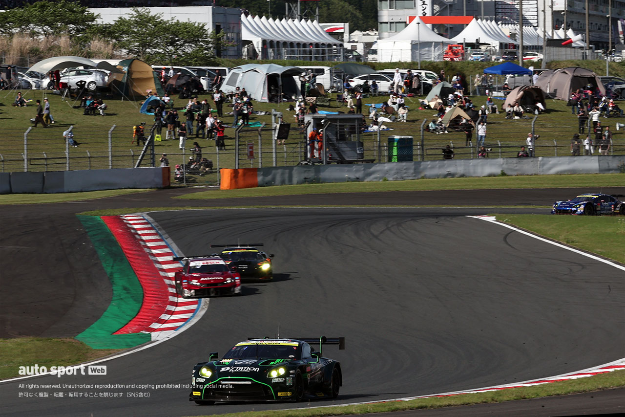 D’station Vantage GT3（藤井誠暢／チャーリー・ファグ）