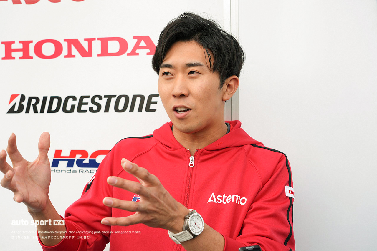 オートスポーツweb20周年連載企画『20の質問で丸わかり！』その6　小出峻選手