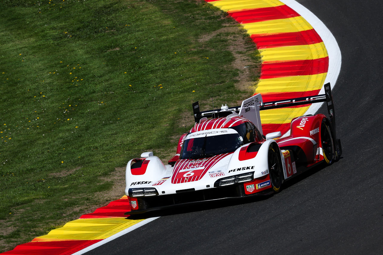 クラッシュ続出、前戦ウイナー51号車フェラーリもスパの餌食に。波乱のFP2は“王者”ポルシェが最速