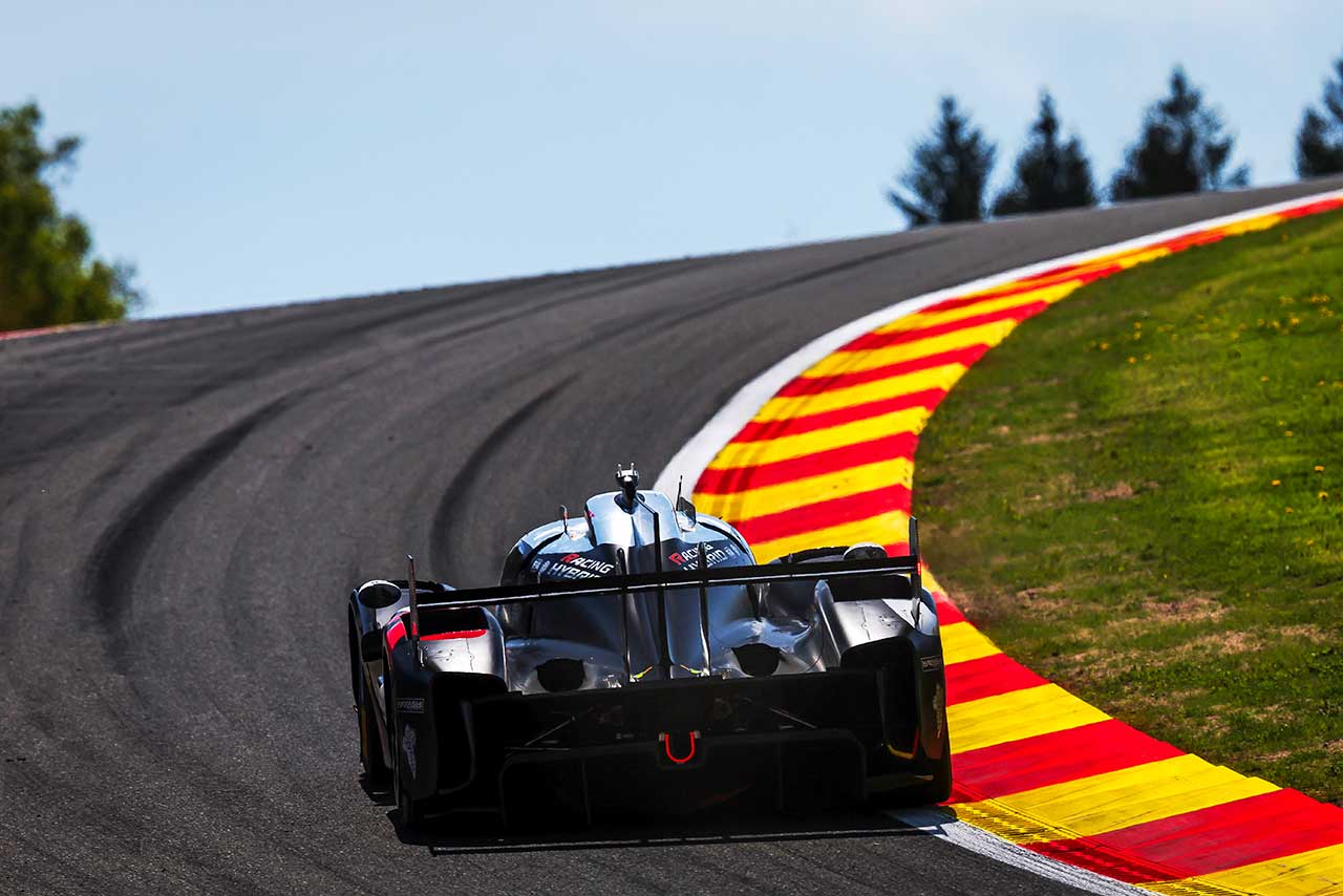 トヨタGR010ハイブリッド