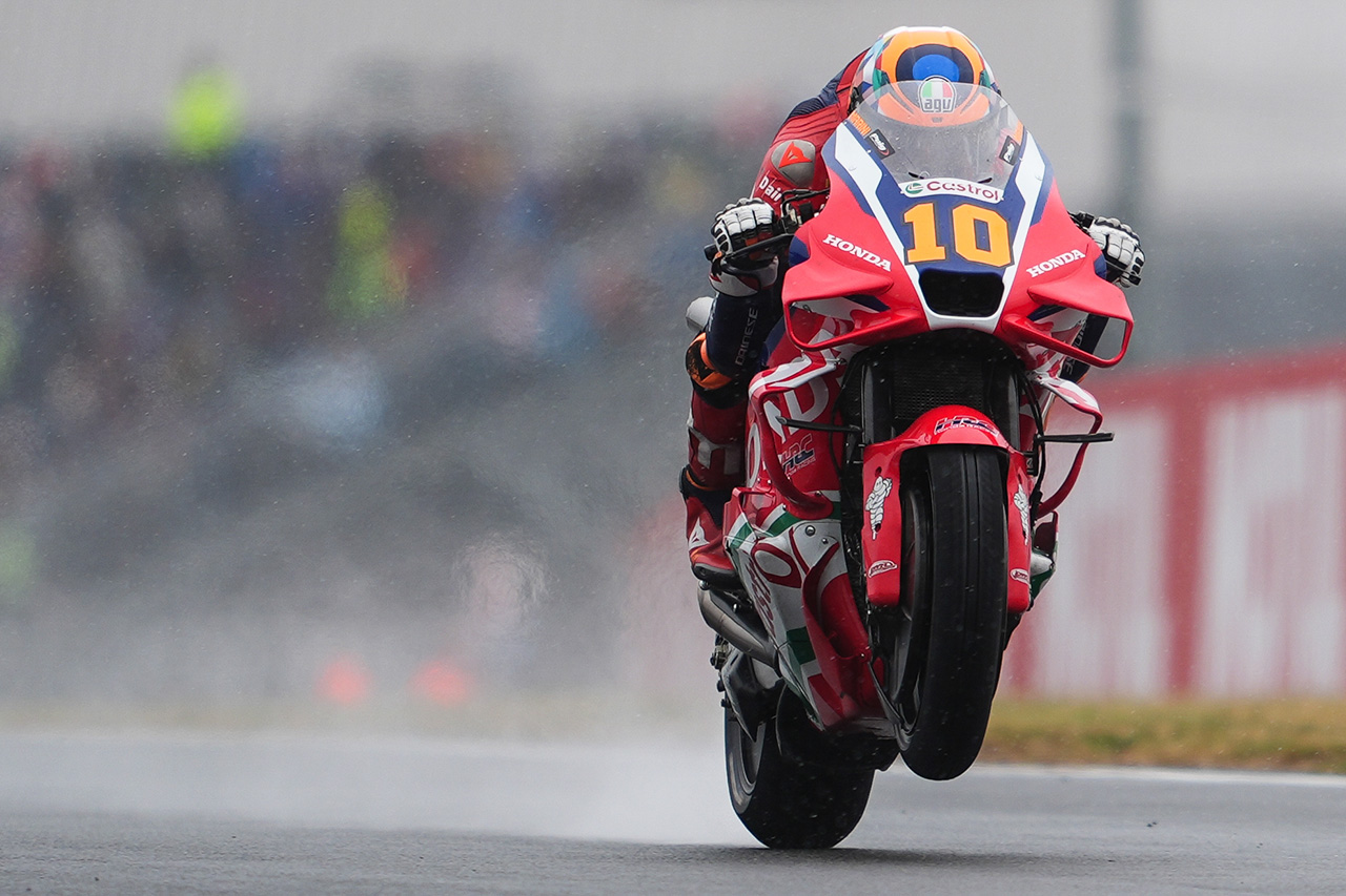 天候に振り回され「あらゆる判断が裏目に」とマリーニ。ミルは転倒で右手骨折／第6戦フランスGP