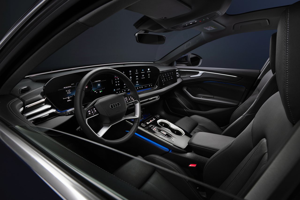 アウディ、電動『S6 e-tron』を初披露で6月22日までAudi City銀座で展示。本国では『A6セダン』も発表