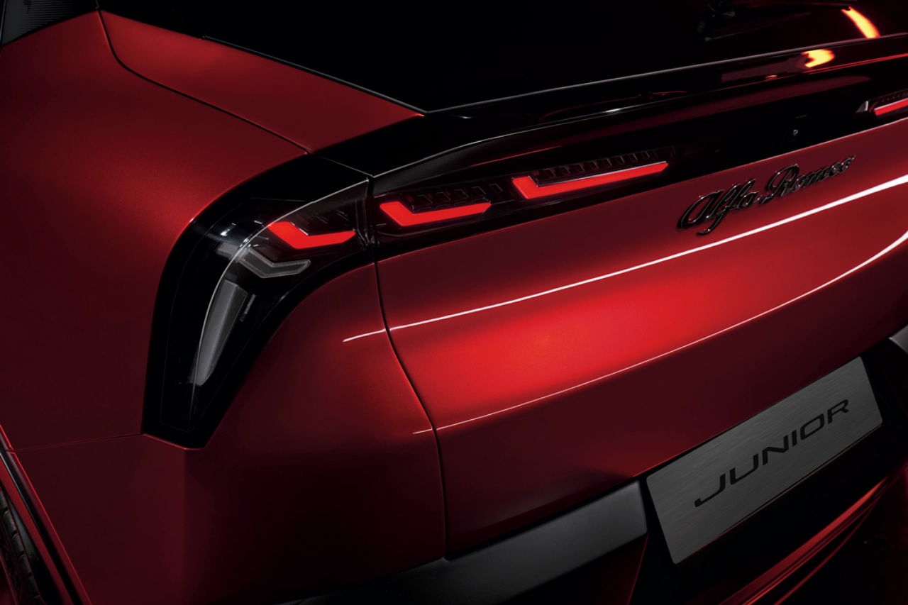 アルファロメオ、新型コンパクトSUV『ジュニア』の6月24日発表に先駆けて特設ティザーサイトを公開