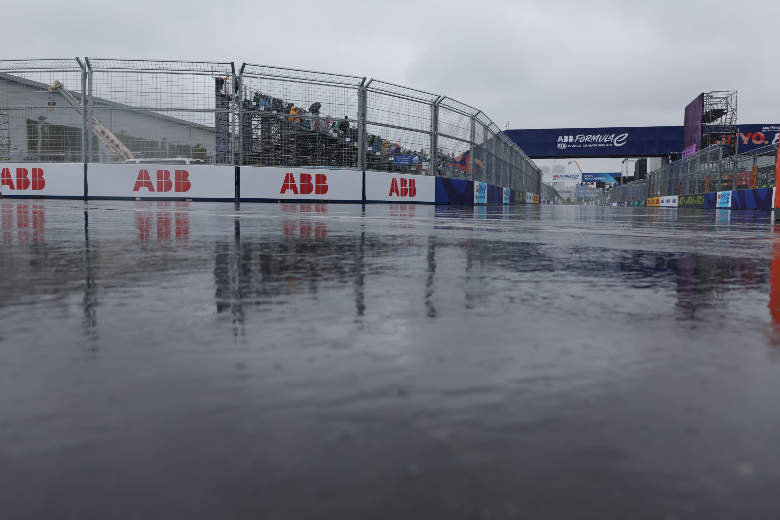 フォーミュラE第8戦東京E-Prixの予選は、雨でキャンセルに。2年連続でローランドが母国ポール