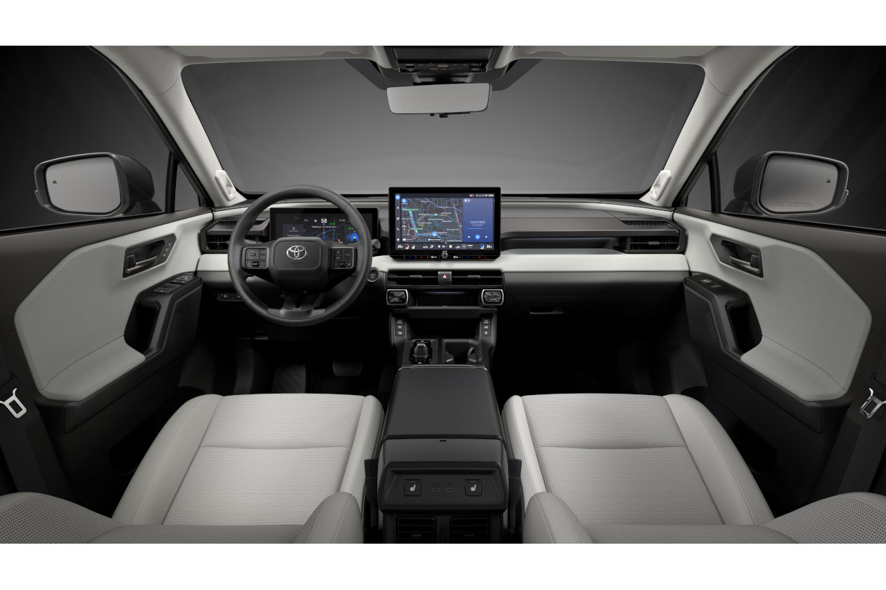 トヨタの新型RAV4が世界初公開。都会派とアクティブ派で異なるスタイル、GRスポーツも新設定
