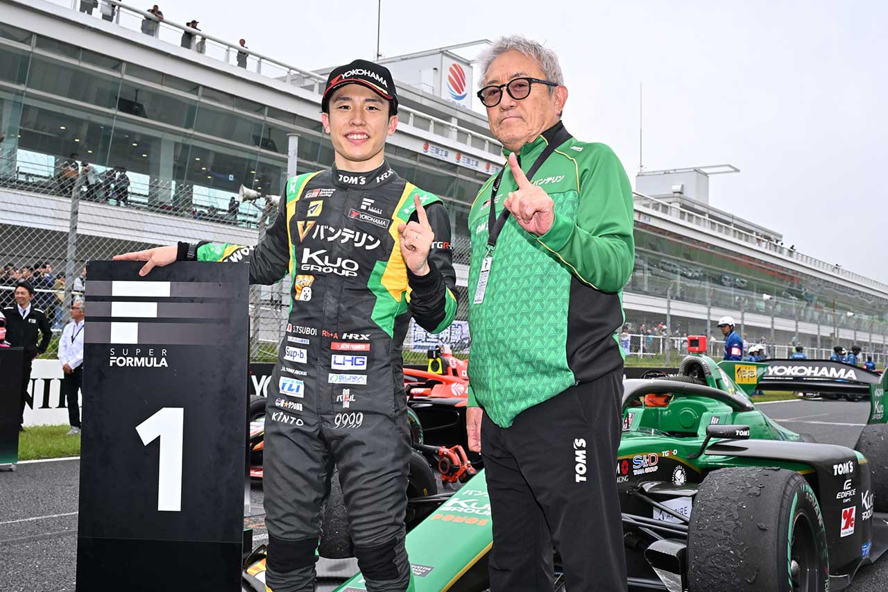 坪井翔と舘信秀監督（VANTELIN TEAM TOM’S）