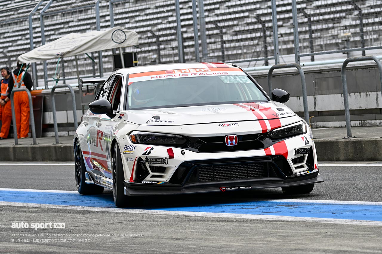 Honda R&D Challenge FL5、新フロントバンパーを富士24時間に投入。同様の狙いでSPOON SPORTSも新バンパーを採用