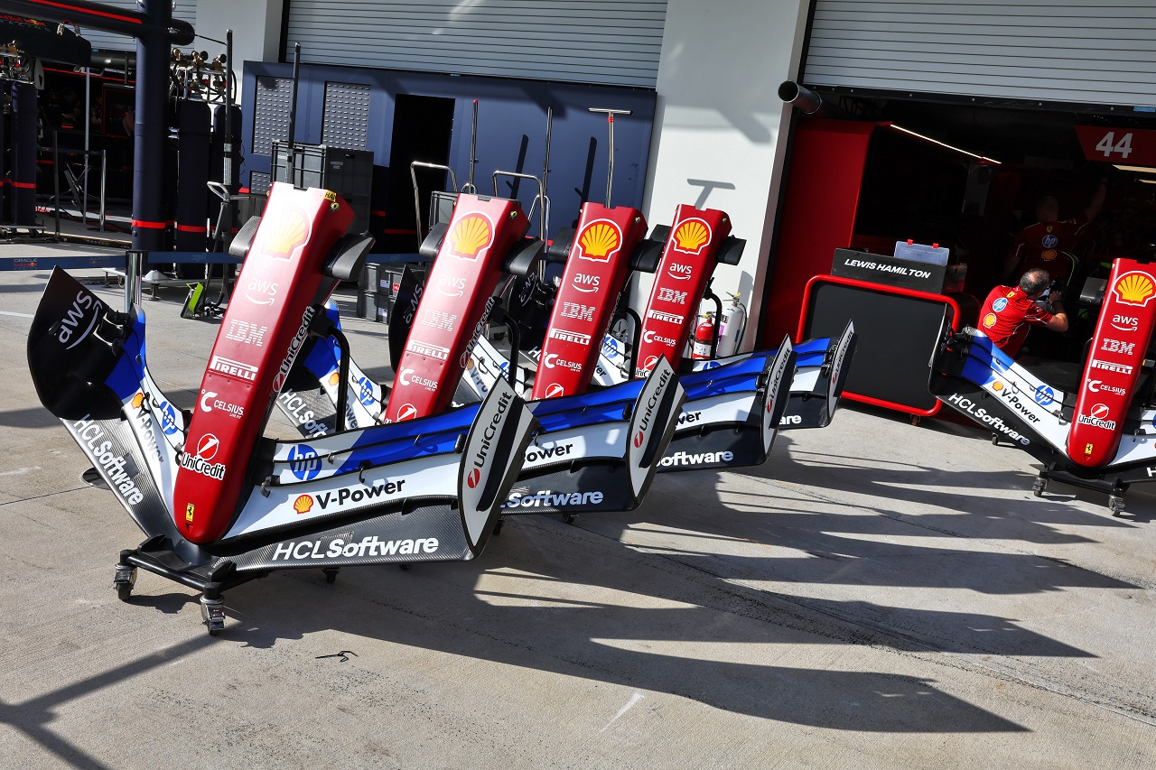 フェラーリSF-25のフロントウイング