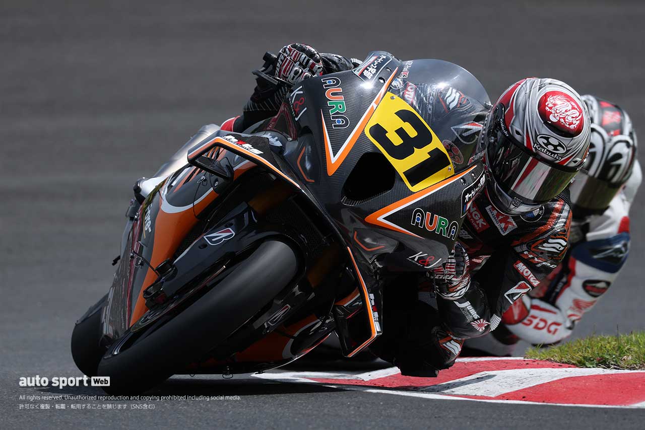 【ブログ】ライディングフォーム比較！／カメラマンから見た全日本ロード第2戦SUGO