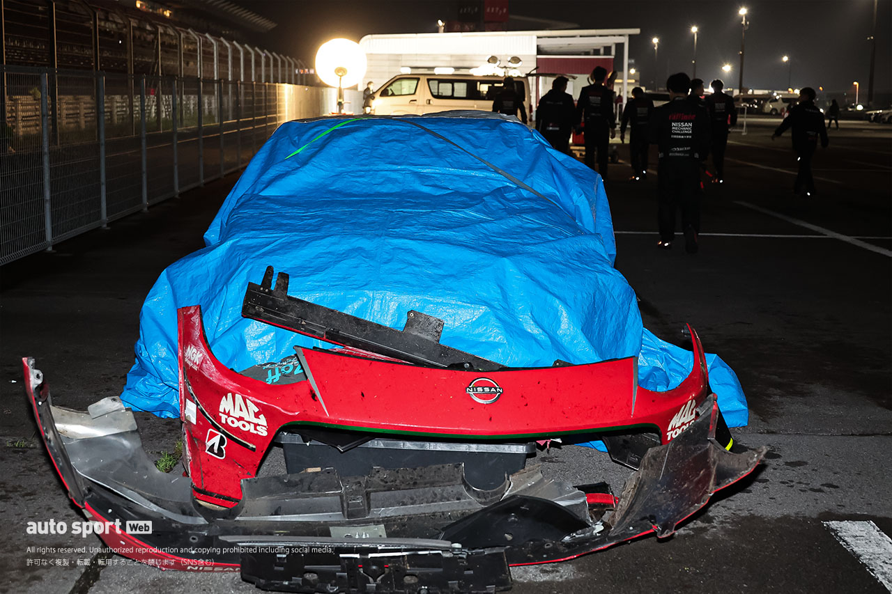 26号車raffinée日産メカニックチャレンジZ NISMO GT4が