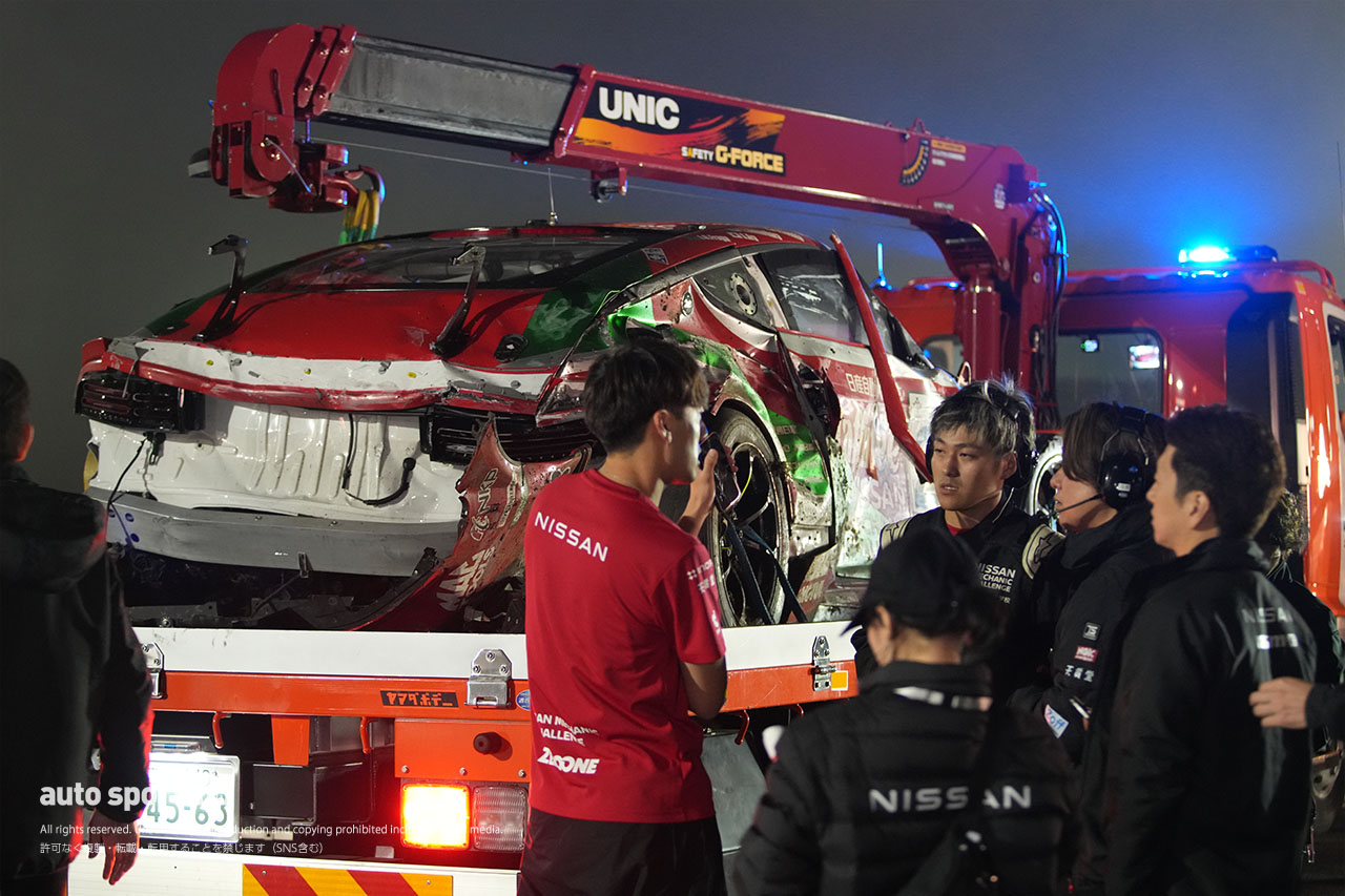 26号車raffinée日産メカニックチャレンジZ NISMO GT4が