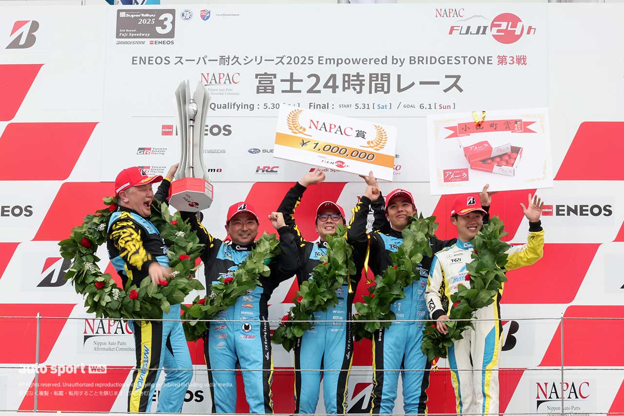 TKRI松永建設AMGが歓喜の富士24時間初制覇。seven x sevenポルシェとの接戦を制す