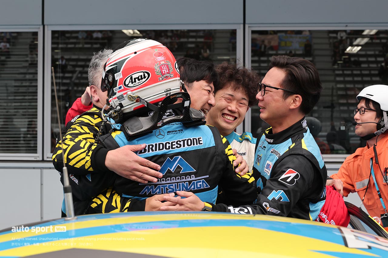 「感無量です！」悲願の富士24時間制覇にTKRIのメンバー歓喜。大一番の先に王座を見据える