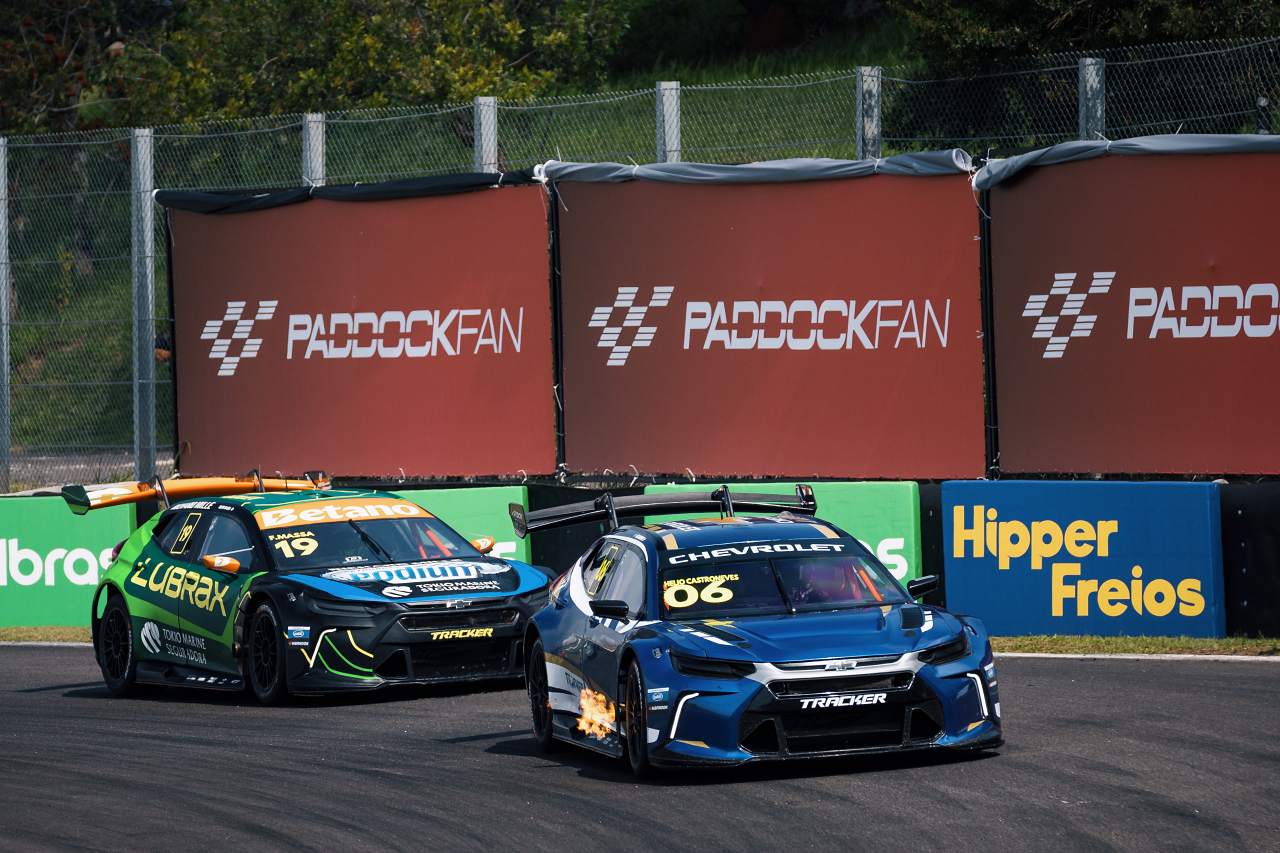 地元SUVストック参戦のカストロネベス、トヨタ陣営入りで『カローラクロス』をドライブへ／SCB