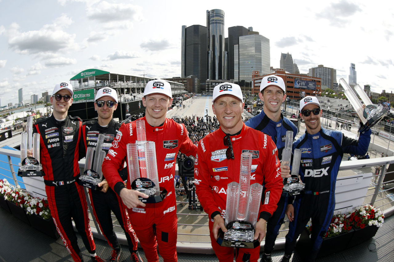 アキュラに勝利をもたらした残り数分の逆転劇。バン・デル・ザンデがバトルを振り返る／IMSAデトロイト