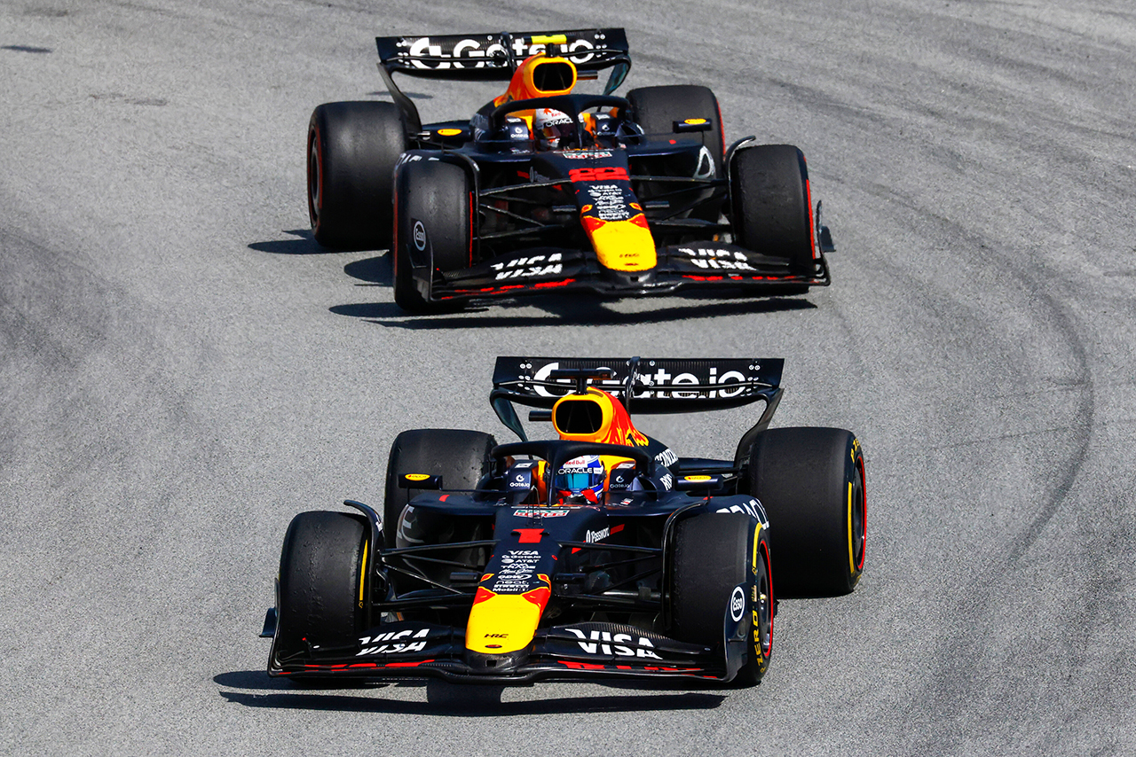 上）＆マックス・フェルスタッペン（レッドブル／下）