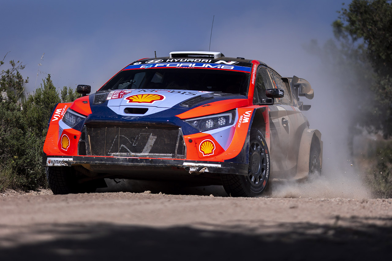 オィット・タナック（ヒョンデi20 Nラリー1）